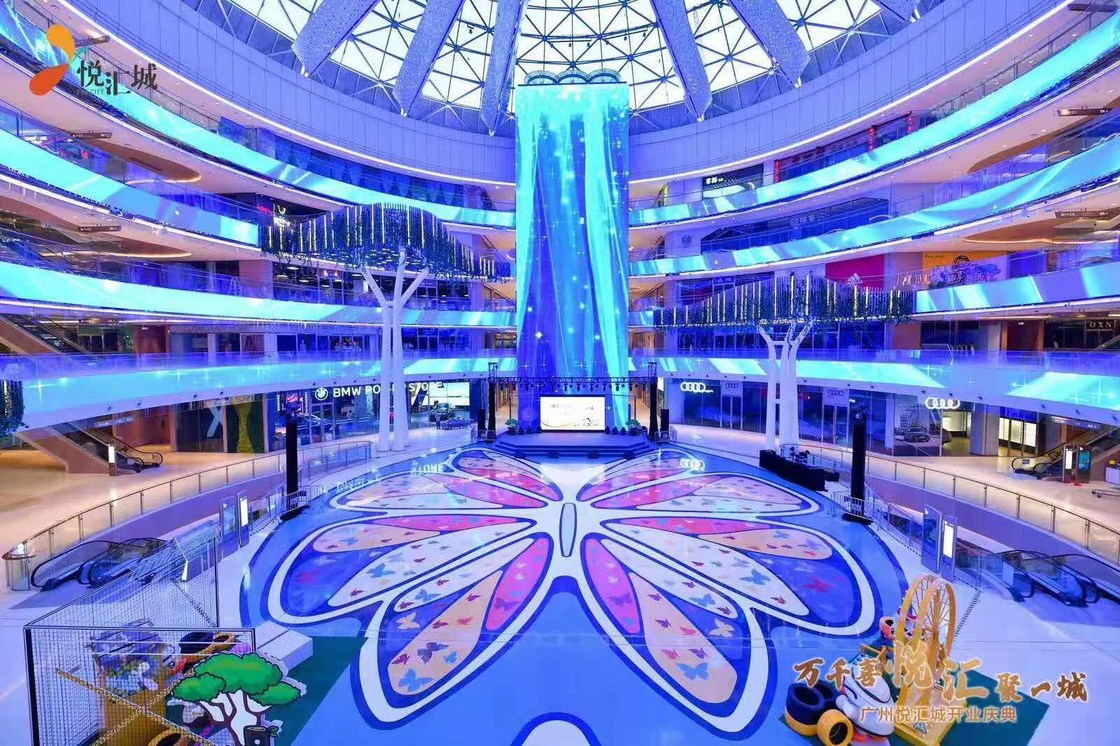 صفحه نمایش LED داخلی 500X500mm کابینت P2.6 P2.9 P3.9 P5.95